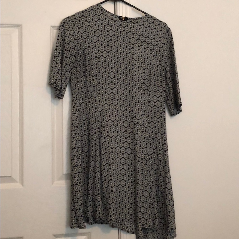 Dress size S